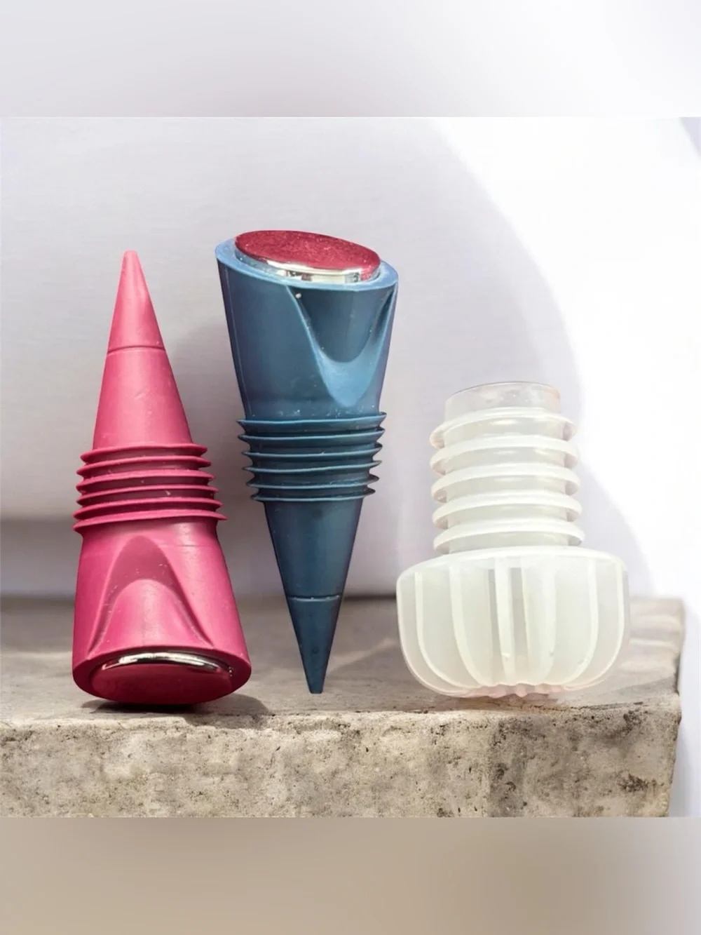 3-Piece Reusable Wine & Beverage Bottle Stoppers Set